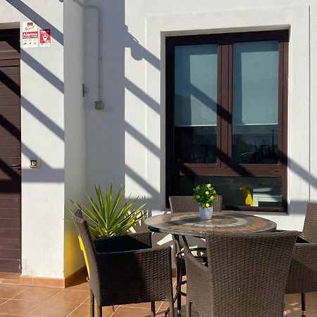 Vila Casa Amarillo Del Sol Playa Blanca  Exteriér fotografie