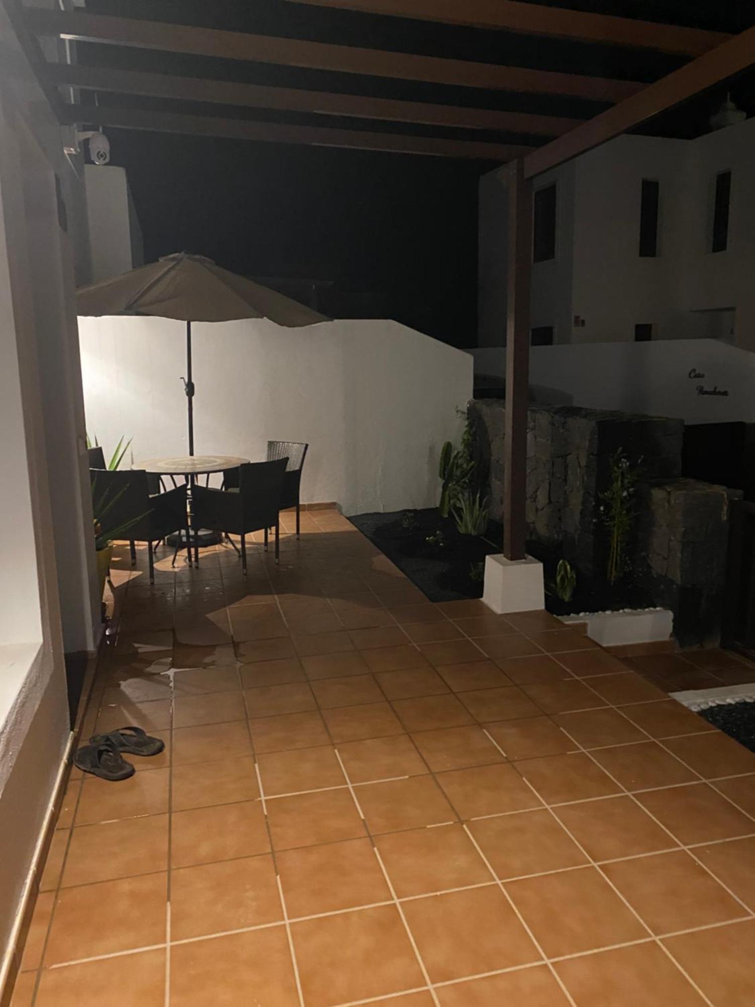 Vila Casa Amarillo Del Sol Playa Blanca  Exteriér fotografie