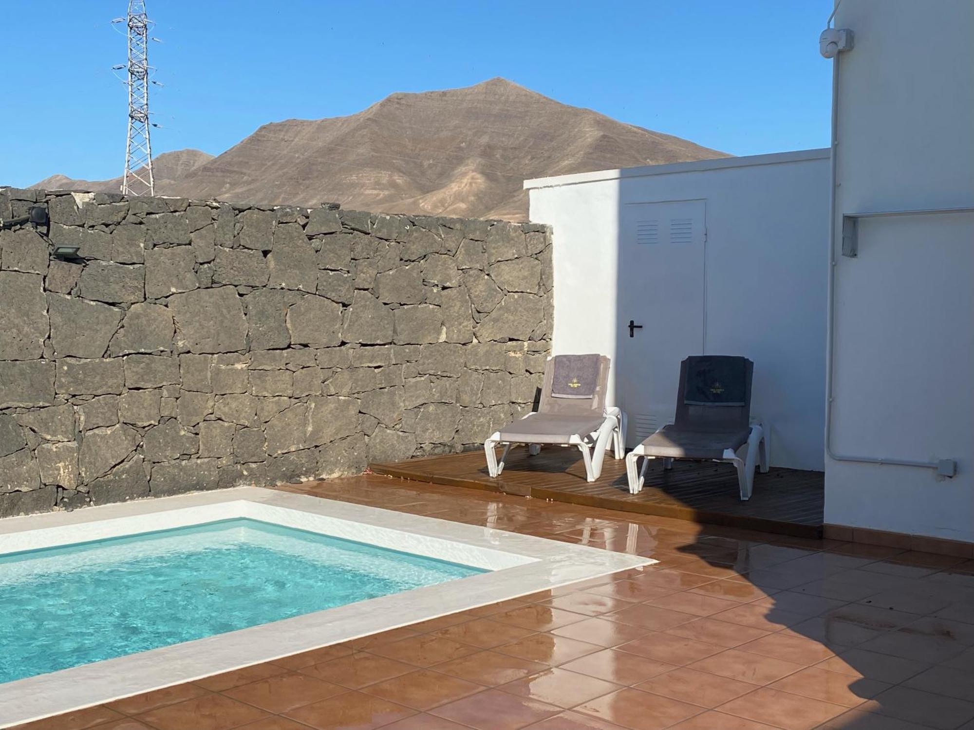 Vila Casa Amarillo Del Sol Playa Blanca  Exteriér fotografie